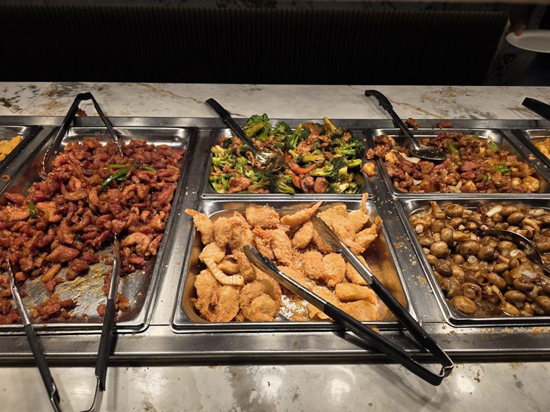 E-Star Asian Buffet food